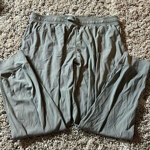 Women’s athletic joggers